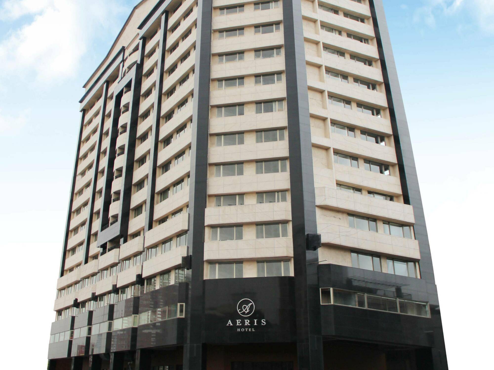 Aeris International Hotel Taichung Exterior photo