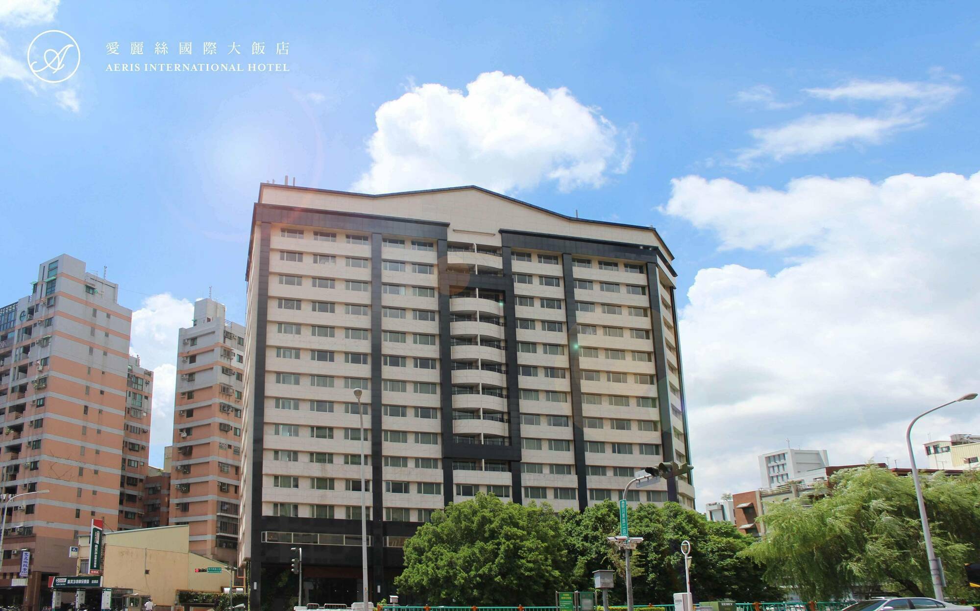 Aeris International Hotel Taichung Exterior photo